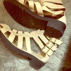 Above the ankle sandals